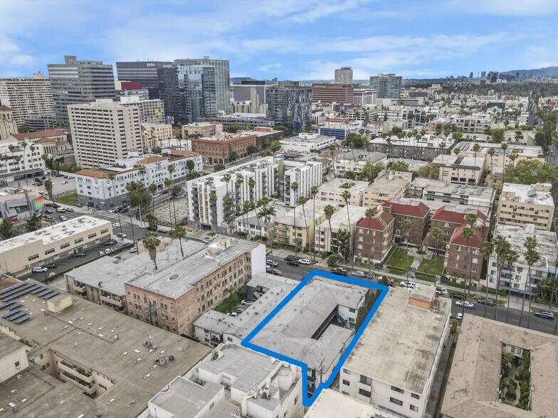 514 S Mariposa Ave, Los Angeles, CA à vendre - Aérien – Image 2 sur 16
