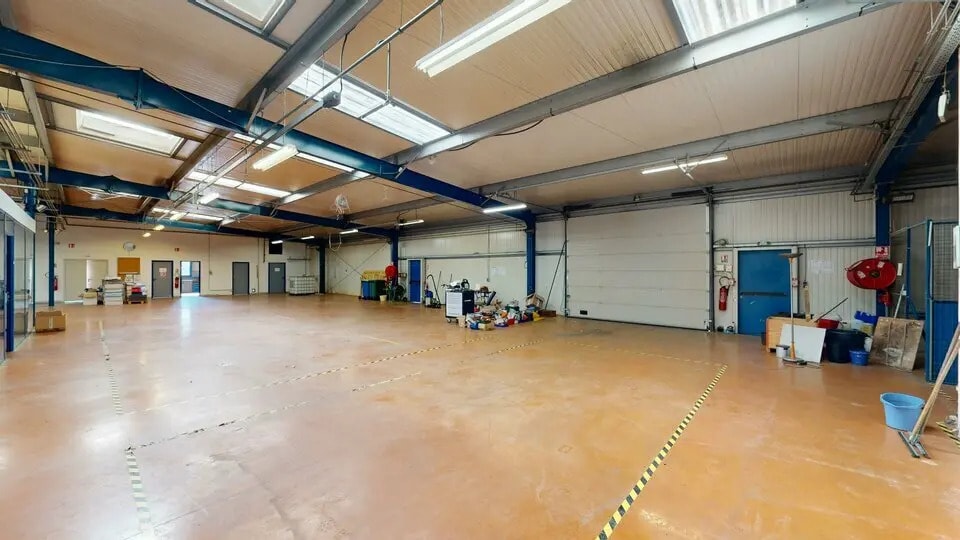 Local d'activités dans Limoges à vendre - Photo de l’immeuble – Image 2 sur 10