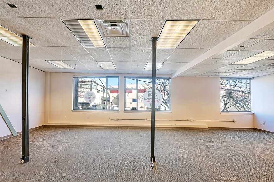 1225 S Weller St, Seattle, WA à louer - Photo intérieure – Image 3 sur 14