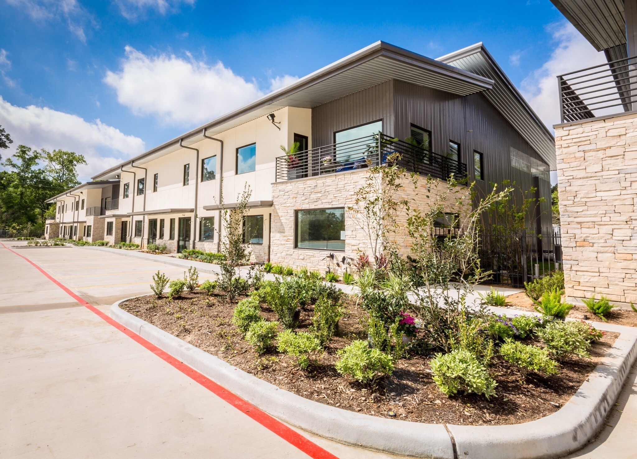1310 Rayford Park Rd, Spring, TX à louer Photo de l’immeuble– Image 1 sur 16