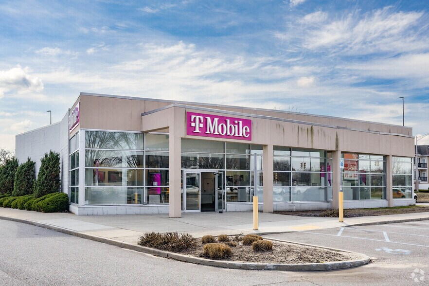 1250 Corporate Dr, Westbury, NY à louer - Photo principale – Image 3 sur 3