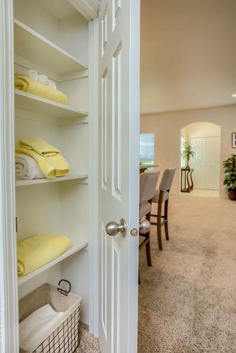 3115 Alameda St, Medford, OR à vendre - Photo de l’immeuble – Image 3 sur 34
