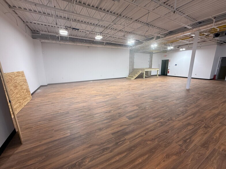 356 S Broadway, Salem, NH à louer - Photo de l’immeuble – Image 3 sur 12