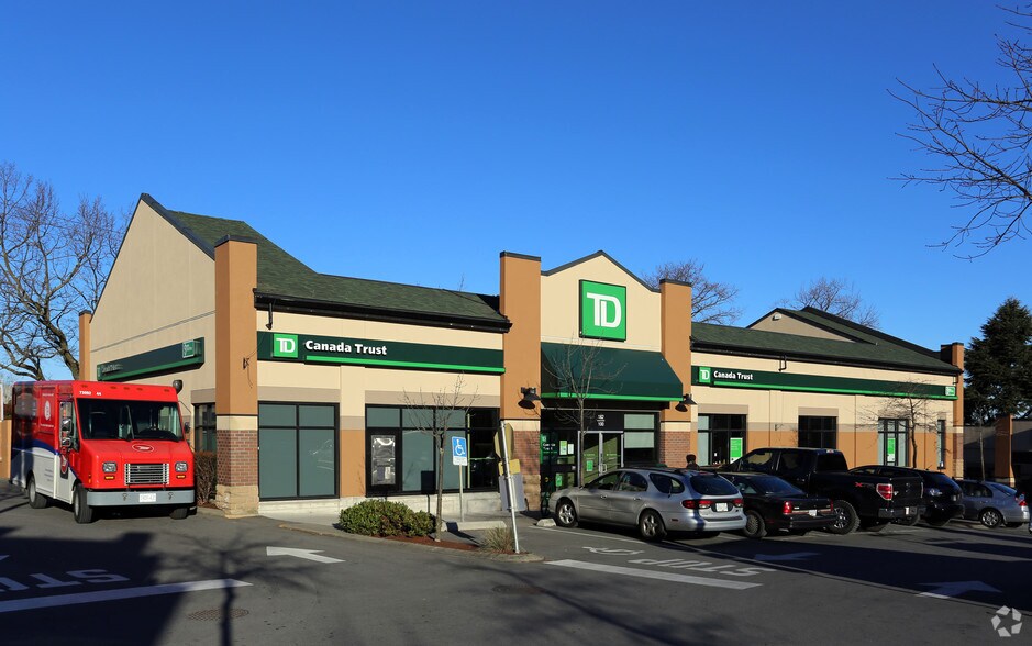 182 Wilson St, Victoria, BC à louer - Photo principale – Image 1 sur 3