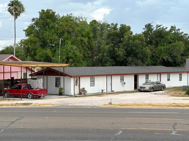 164 W Old Highway 83, Rio Grande City, TX à vendre - Photo de l’immeuble – Image 3 sur 21