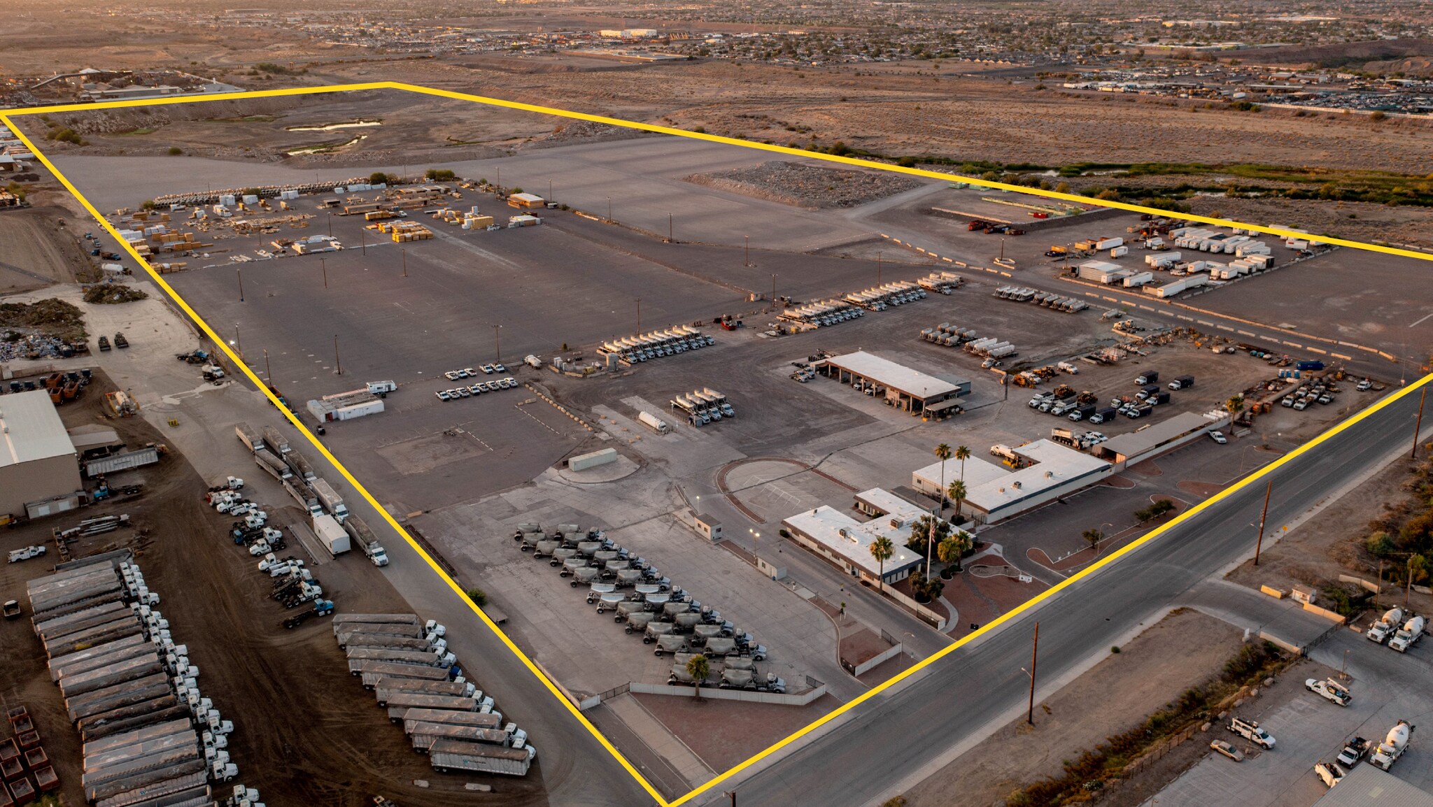 3635 43rd Ave, Phoenix, AZ à vendre Photo principale– Image 1 sur 5