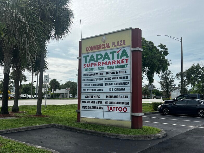 5301-5371 N State Road 7, Tamarac, FL à louer - Photo de l’immeuble – Image 2 sur 9
