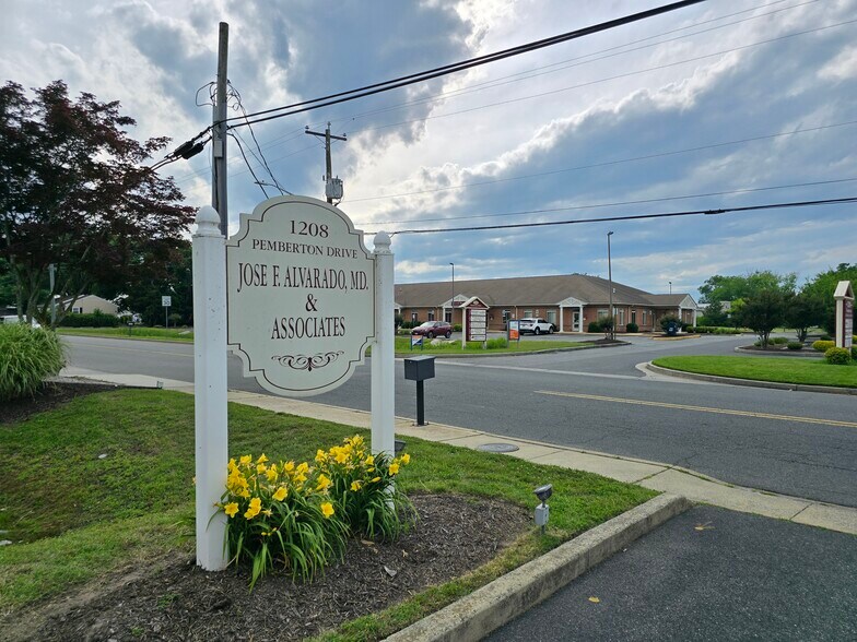1208 Pemberton Dr, Salisbury, MD à vendre - Photo de l’immeuble – Image 2 sur 13