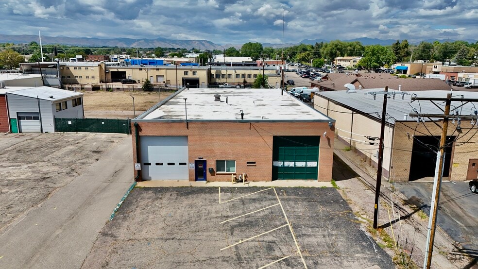 1557 Yarrow St, Lakewood, CO à vendre - Photo de l’immeuble – Image 2 sur 16