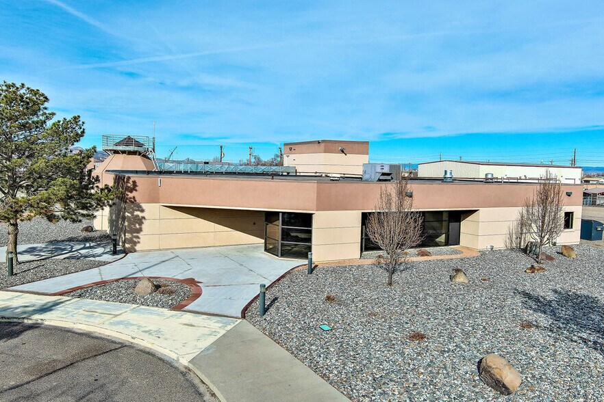 787 Valley Ct, Grand Junction, CO à louer - Photo de l’immeuble – Image 1 sur 35
