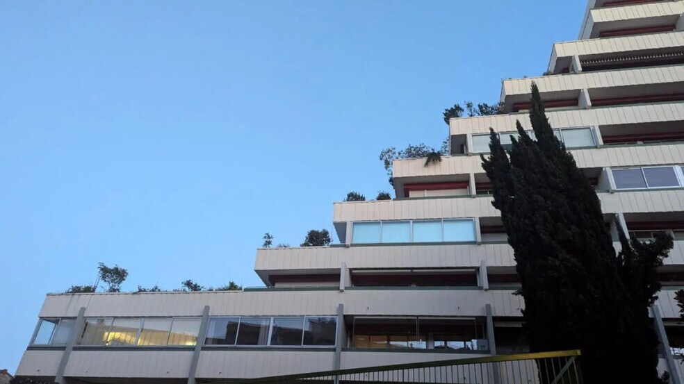 Bureau dans Toulouse à vendre - Photo de l’immeuble – Image 3 sur 16
