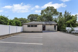 Plus de détails pour 362 Mooney Pond Rd, Farmingville, NY - Bureau à vendre