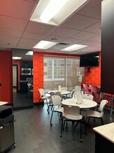 100 S Eola Dr, Orlando, FL à louer Photo intérieure– Image 2 sur 9