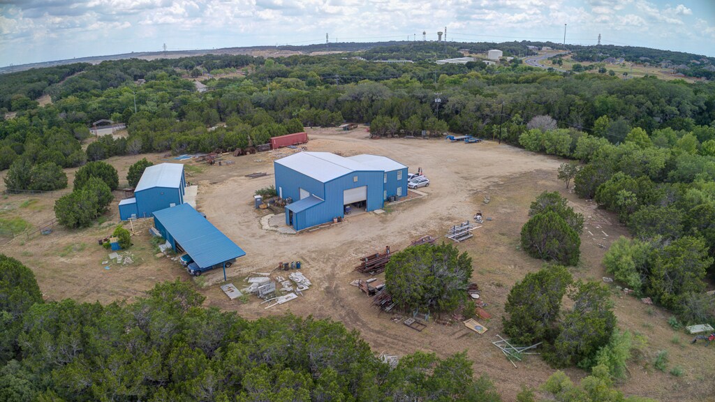 9425 Schoenthal Rd, New Braunfels, TX à vendre Photo de l’immeuble– Image 1 sur 57