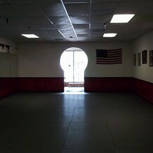 1803-1837 Waukegan Rd, Glenview, IL à louer Photo intérieure– Image 1 sur 8