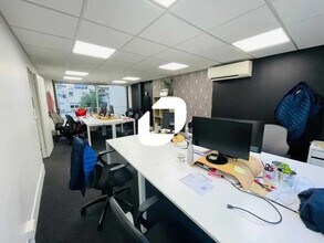 Bureau dans Boulogne-Billancourt à louer Photo intérieure– Image 2 sur 18
