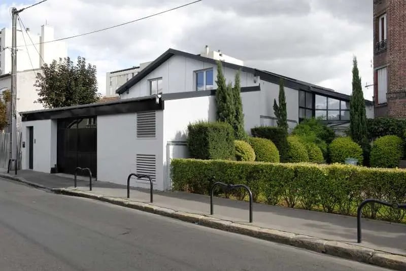 57 Rue Pierre Brossolette, Courbevoie à louer Photo de l’immeuble– Image 1 sur 9