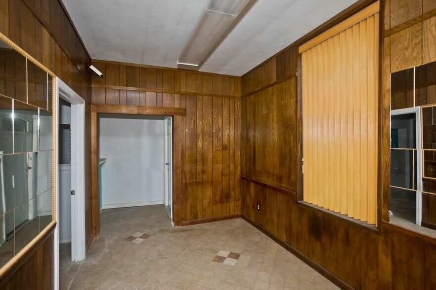 167 Maple St, Springfield, MA à vendre - Photo de l’immeuble – Image 3 sur 34
