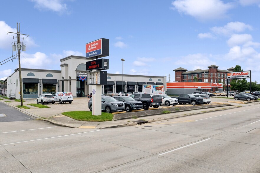8180 Earhart Blvd, New Orleans, LA à louer - Photo de l’immeuble – Image 3 sur 13