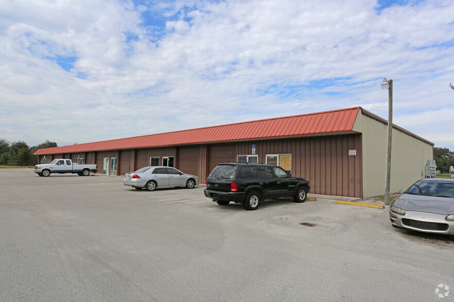 4777 Allen Rd, Zephyrhills, FL à vendre - Photo de l’immeuble – Image 2 sur 2