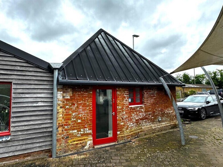 9 Brogdale Rd, Faversham à louer - Photo de l’immeuble – Image 2 sur 6