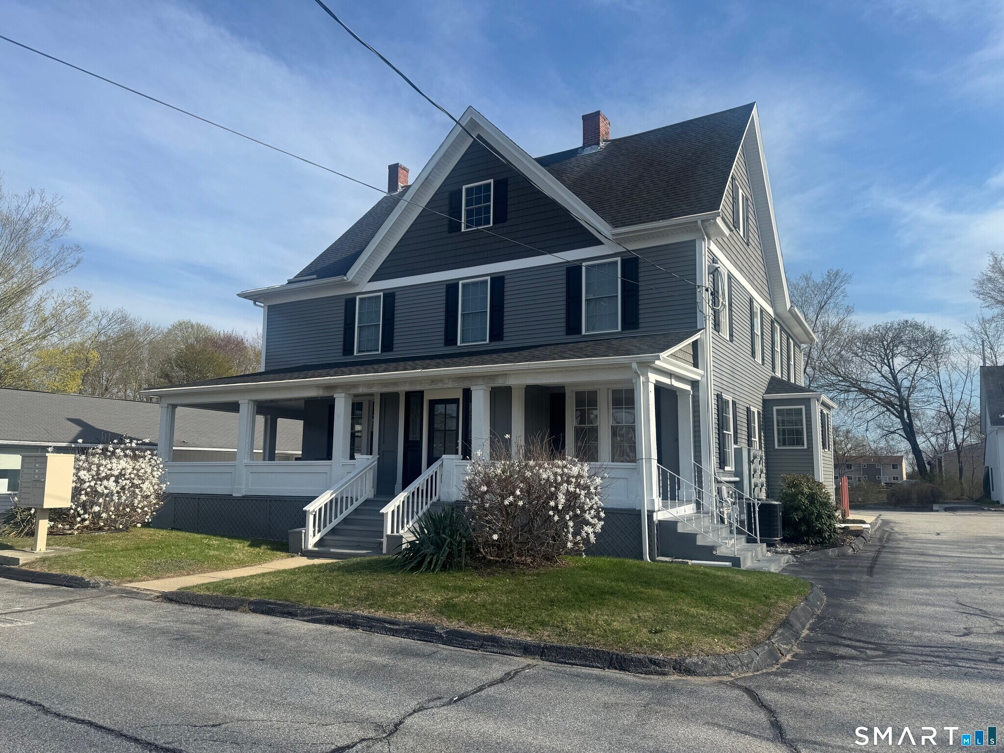 132 Boston Post Rd, East Lyme, CT à louer Photo principale– Image 1 sur 13