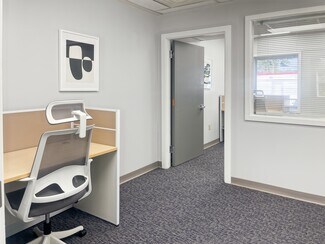 Plus de détails pour 508-510 Tolland St, East Hartford, CT - Coworking à louer