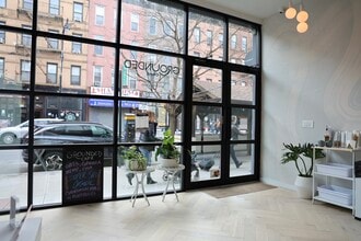 5th Ave between Union and Sackett St, Brooklyn, NY à louer Photo de l’immeuble– Image 1 sur 14