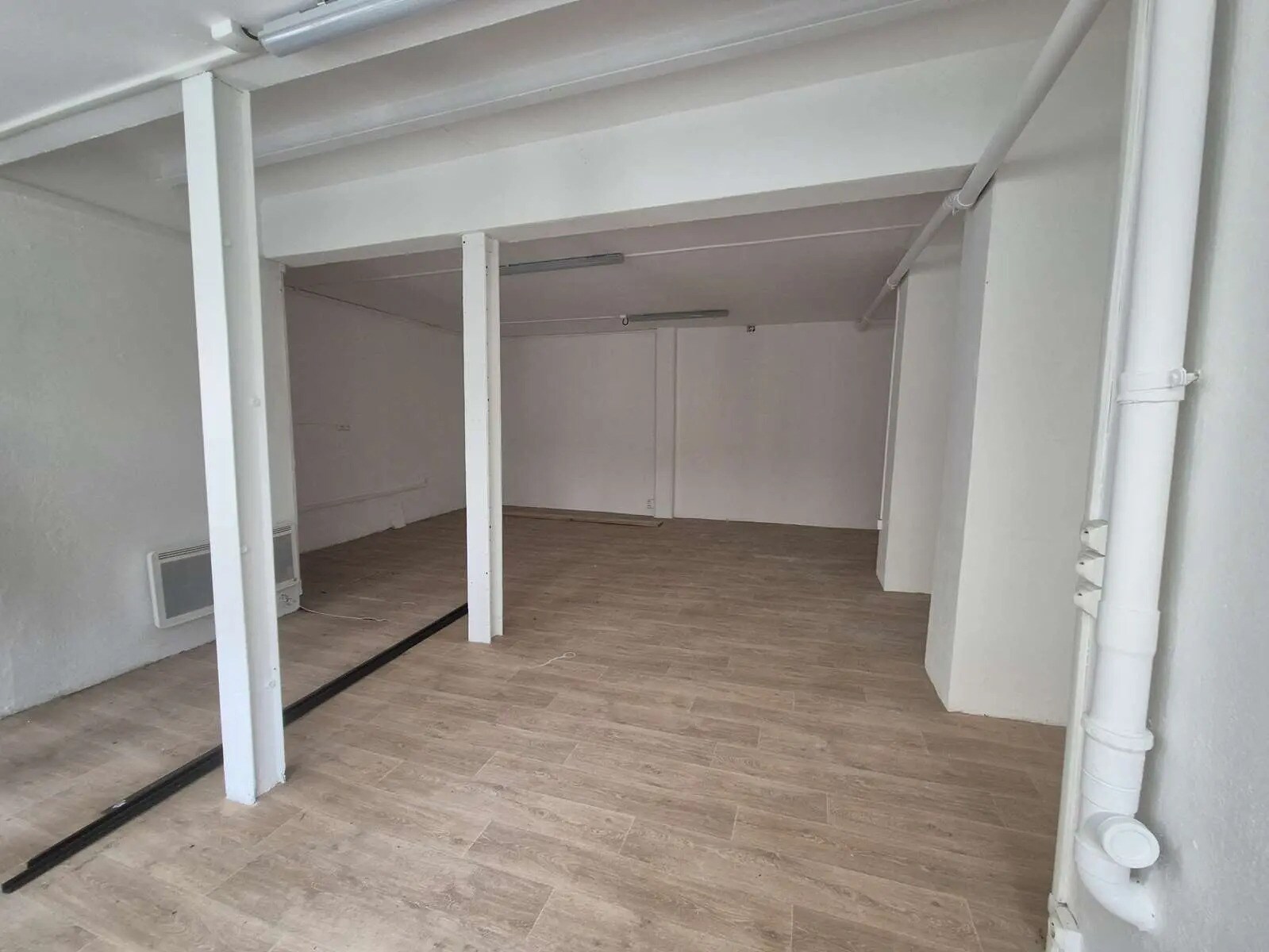 Local commercial dans Paris à louer Photo intérieure– Image 1 sur 4