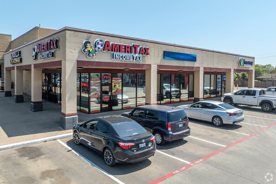 2506-2598 Gus Thomasson Rd, Dallas, TX à louer - Photo de l’immeuble – Image 2 sur 6