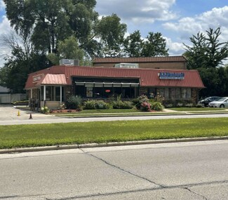 Plus de détails pour 4845-4847 W Forest Home Ave, Greenfield, WI - Local commercial à vendre