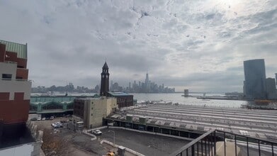 22 Hudson Pl, Hoboken, NJ à louer - Vidéo sur l’annonce professionnelle