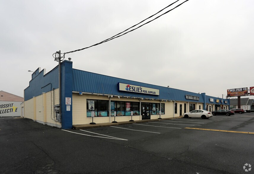 1285 Manheim Pike, Lancaster, PA à louer - Photo principale – Image 1 sur 6