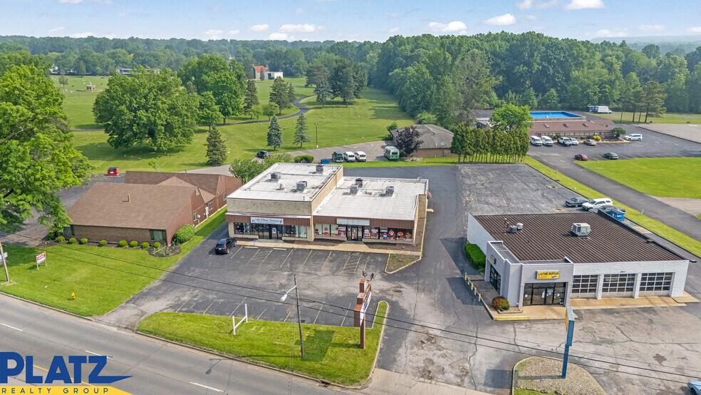 4365 Youngstown Rd SE, Warren, OH à vendre - Photo de l’immeuble – Image 3 sur 7