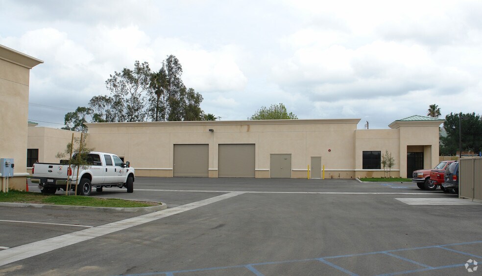 1668 Palmyrita Ave, Riverside, CA à vendre - Photo de l’immeuble – Image 3 sur 4