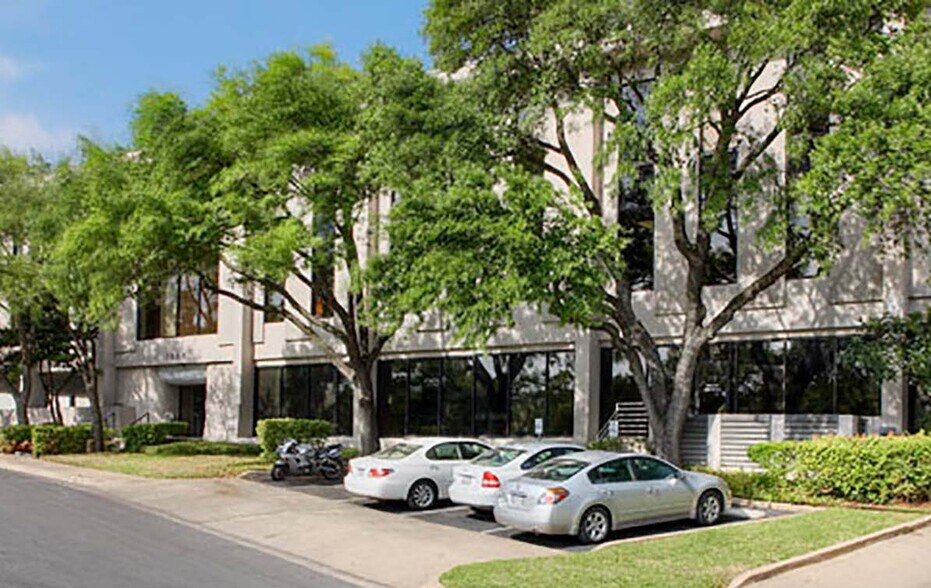 1609 Shoal Creek Blvd, Austin, TX à louer - Photo de l’immeuble – Image 2 sur 4