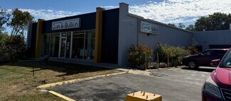 Plus de détails pour 8190 Hickman Rd, Clive, IA - Local commercial à vendre