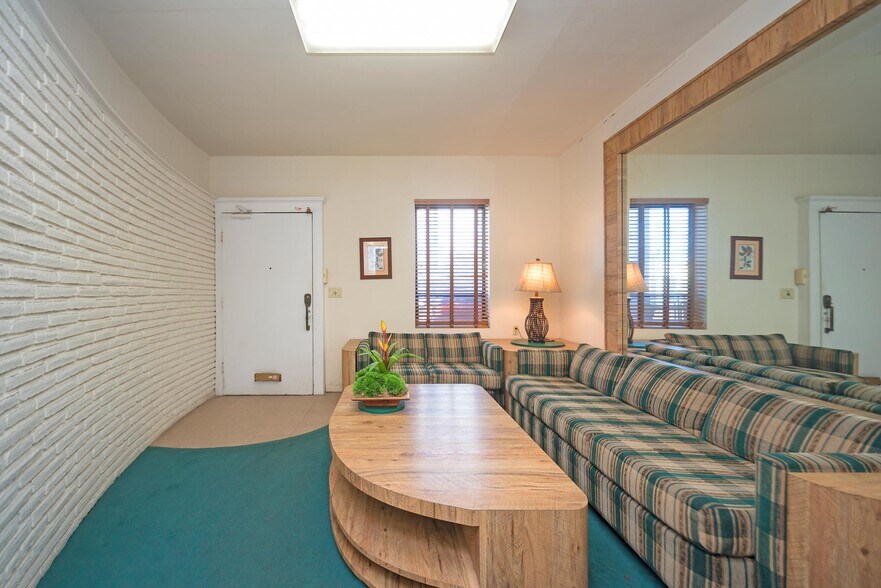 2138 Hollywood Blvd, Hollywood, FL à vendre - Photo intérieure – Image 3 sur 12