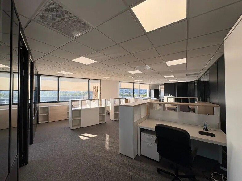 Bureau dans Saint-Herblain à louer - Photo de l’immeuble – Image 3 sur 16