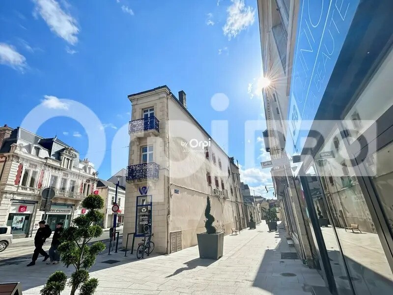 Local d'activités dans Montluçon à vendre Photo de l’immeuble– Image 1 sur 17