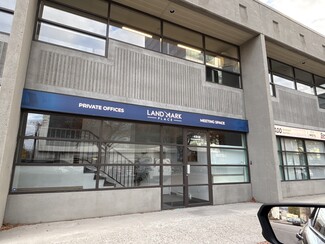 Plus de détails pour 1715 Dickson Av, Kelowna, BC - Bureau à louer