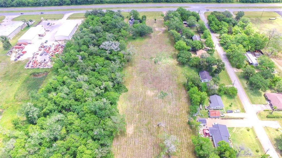 1910 N Brazosport Blvd, Richwood, TX à vendre - Aérien – Image 2 sur 10