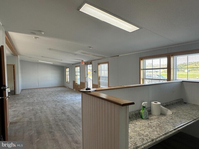 36365 Sussex Hwy, Delmar, DE à louer - Photo de l’immeuble – Image 3 sur 7