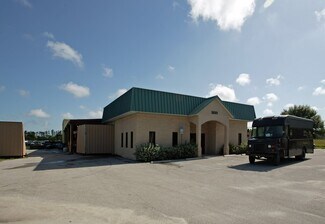 Plus de détails pour 5001 Dr Martin Luther King Blvd, Fort Myers, FL - Terrain à louer