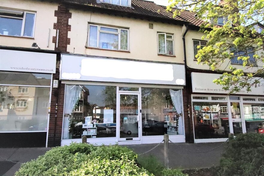 250A Wickham Rd, Croydon à vendre - Photo principale – Image 1 sur 18