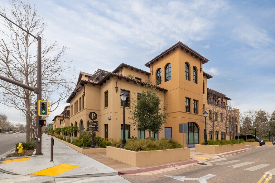 300 El Camino Real, Menlo Park, CA à louer - Photo principale – Image 1 sur 7