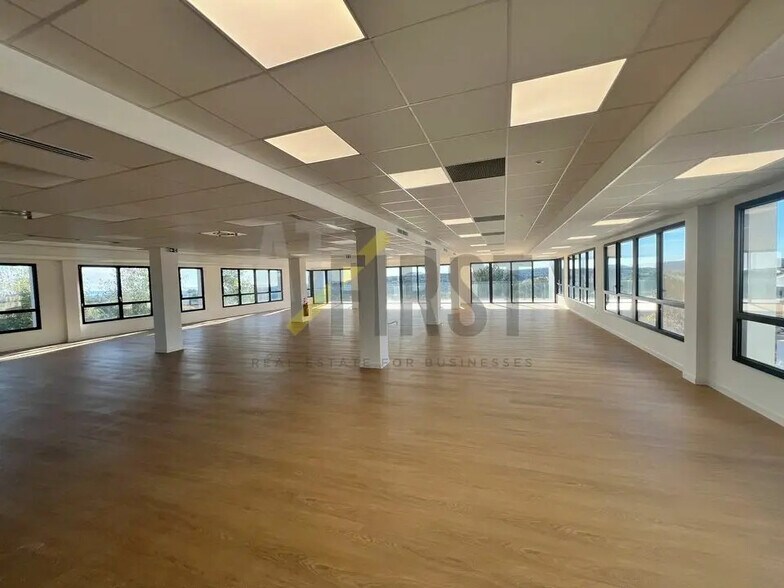 Bureau dans SOPHIA ANTIPOLIS à louer - Photo de l’immeuble – Image 2 sur 13