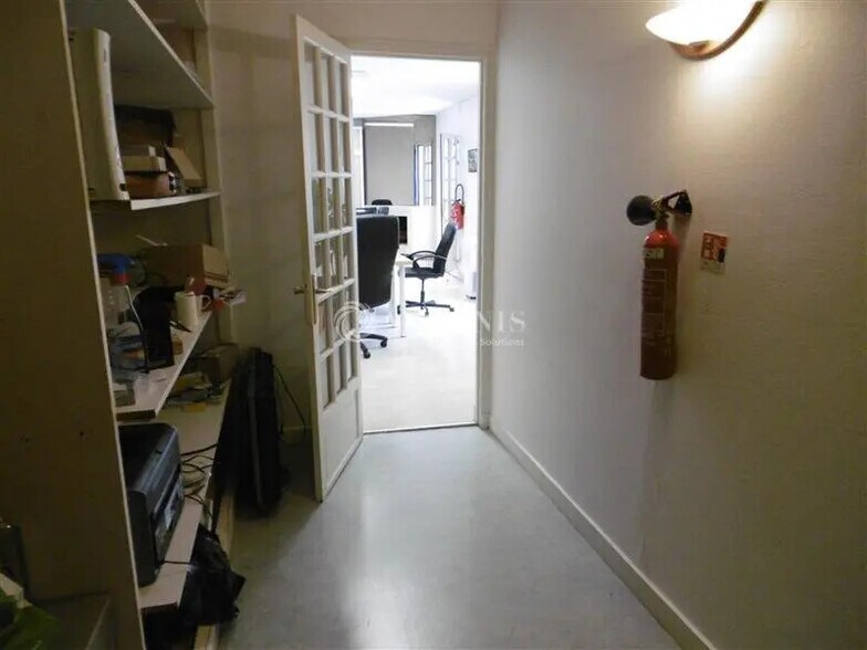Bureau dans Paris à louer - Photo de l’immeuble – Image 3 sur 6