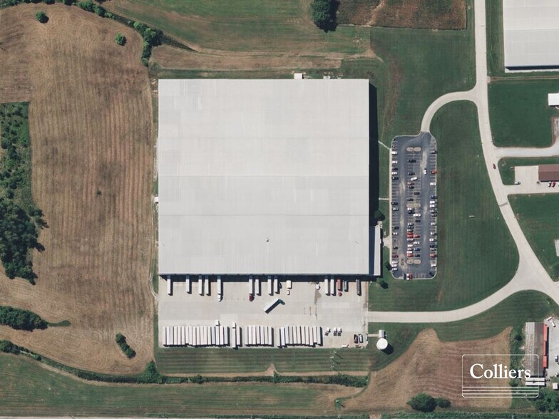 329 Industrial Dr, Albion, IL à louer - Photo de l’immeuble – Image 2 sur 5