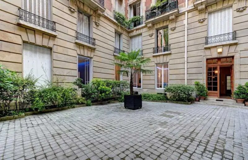 90 Avenue Niel, Paris à vendre Photo de l’immeuble– Image 1 sur 13